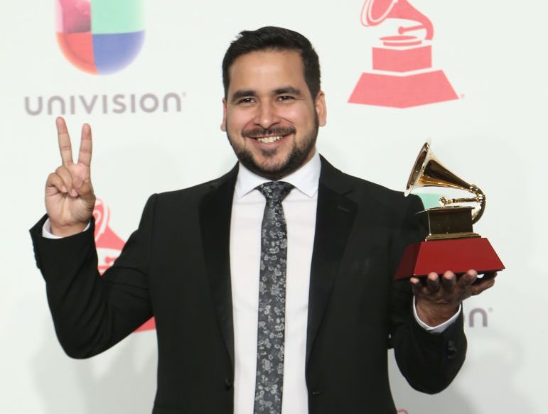 miguel siso y su grammy