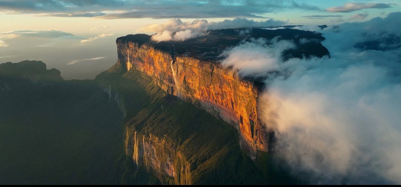 “Tonada por Ella“ - Rawayana