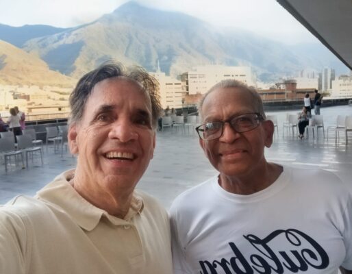 José Rafael Quintana junto a Enrique "Culebra" Iriarte (derecha)